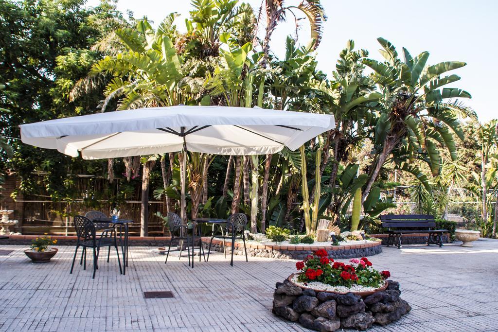 Miramare Hotel Catania Esterno foto